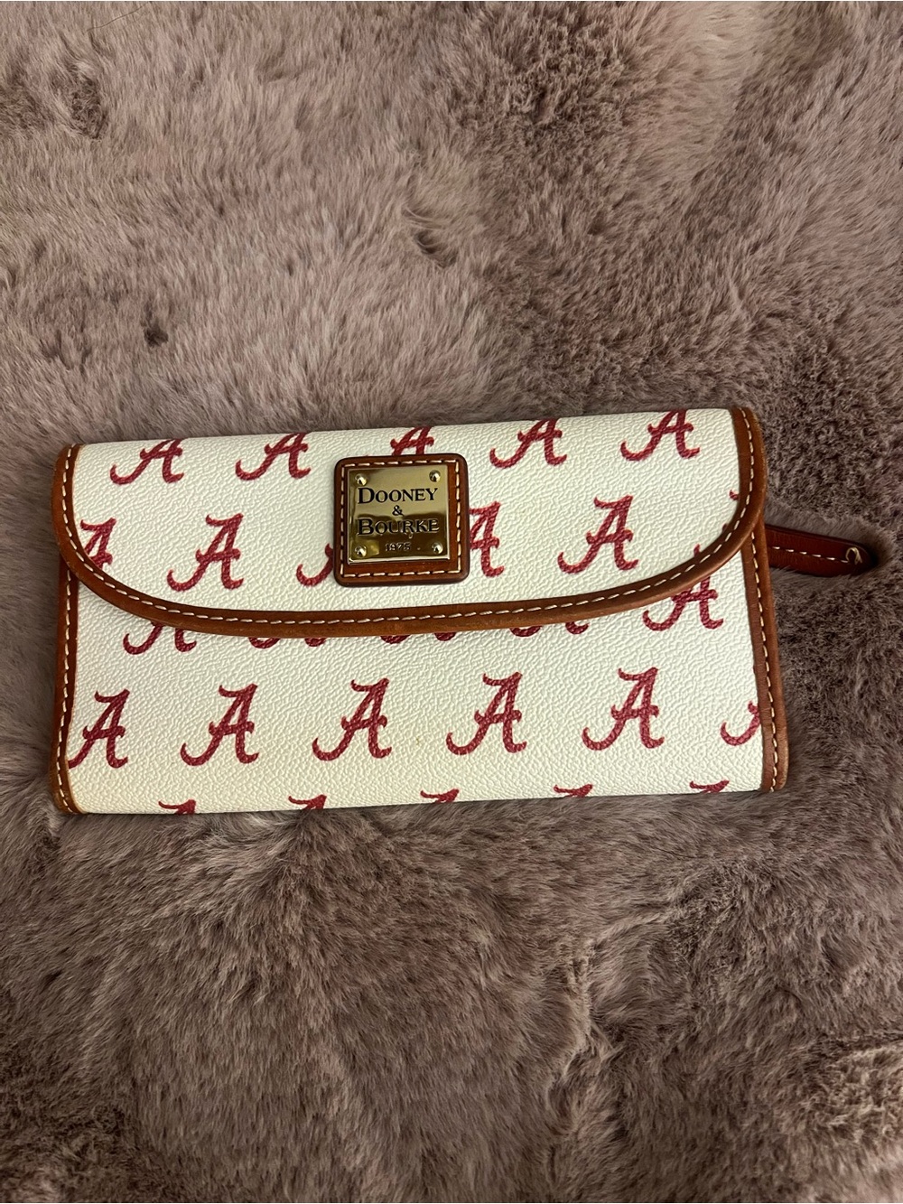 Dooney & Bourke White Wallet with University of Alabama print.